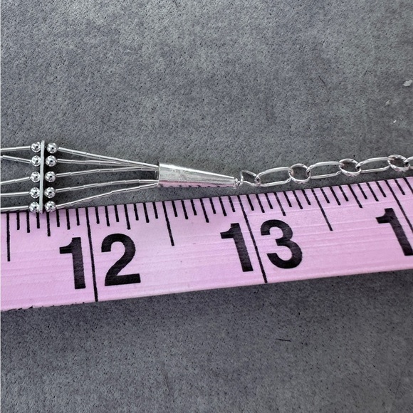 Running bear liquid silver choker style necklace - Picture 10 of 14